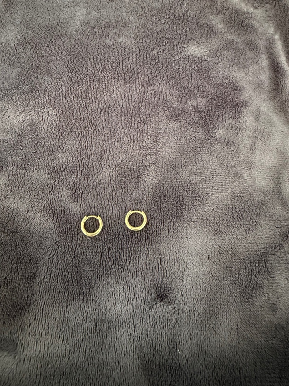 GORJANA 14k Yellow Gold Huggies